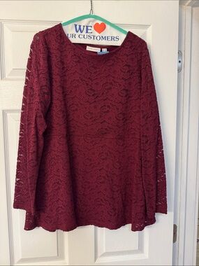 Christmas top new but took tag off